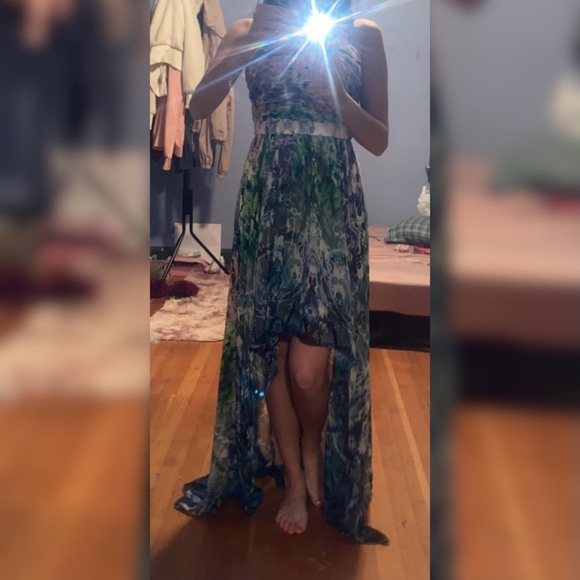 High Low Dress - Picture 3 of 3